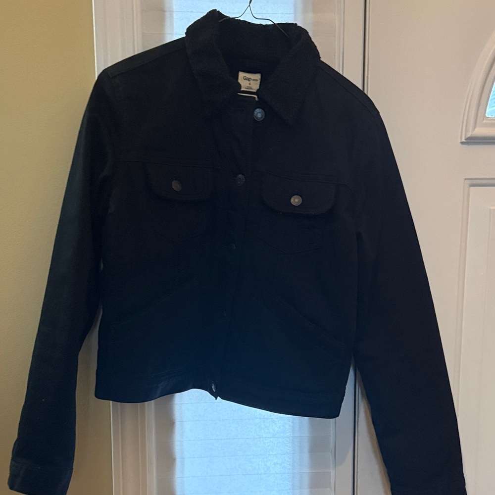 Women’s black above the waist jacket